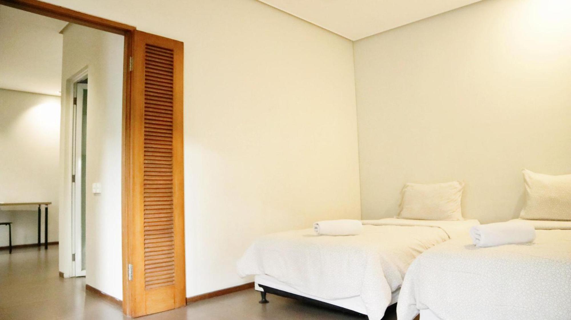 Proven Living Hotel Bandung Exterior foto